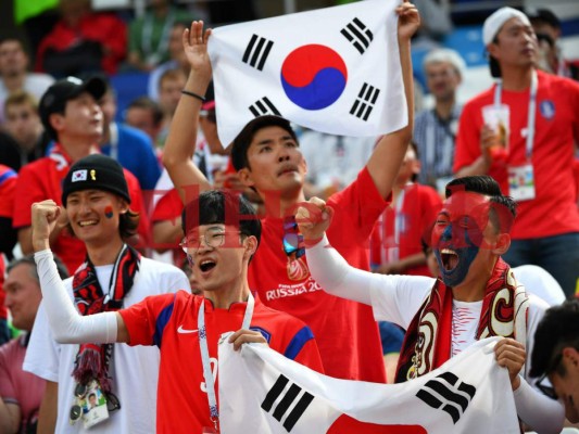 Fotos: Ambiente en el estadio Nizhny Nóvgorod para el Suecia vs Corea del Sur