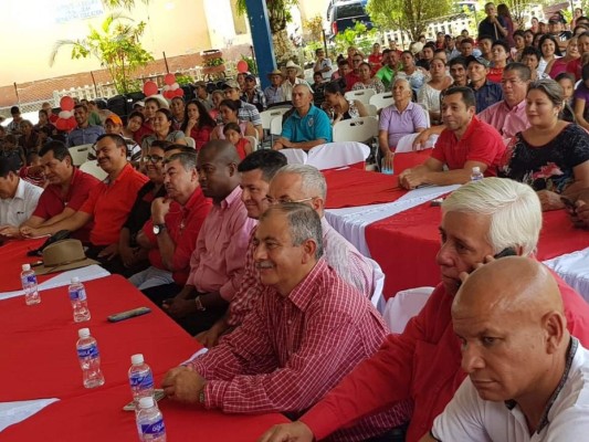 Alcaldes buscan una candidatura única en el Partido Liberal
