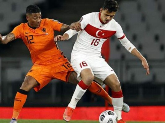 Turquía vence 4-2 a Holanda en el inicio de las eliminatorias rumbo a Qatar 2022&nbsp;&nbsp;