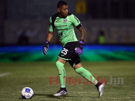 Mayra Tercero, la guapa presentadora que se separó del jugador Denovan Torres  