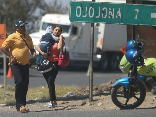 Ojojona y Santa Ana inundados de militares