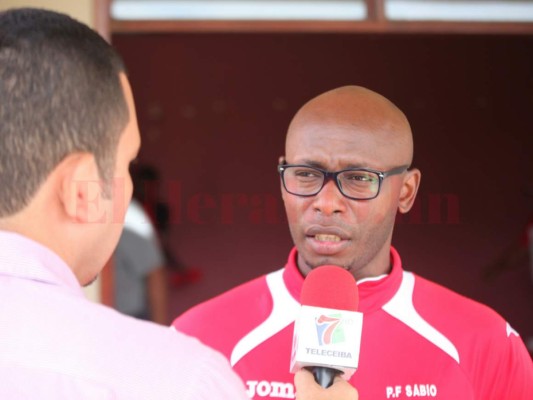 Preparador físico del Vida, Rossel Sabio responde a los rumores de dopaje