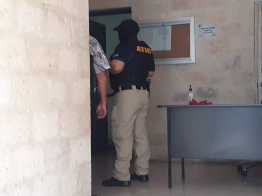 Realizan nuevo decomiso de documentos en Invest-H tras informe del TSC