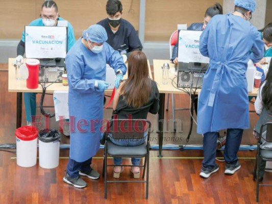 ¿Cómo saber si estoy contagiado con la variante ómicron del covid-19?  