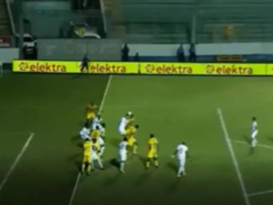 Comisión de Arbitraje: Devron estaba adelantado y no hubo penal contra Rocca&nbsp;&nbsp;