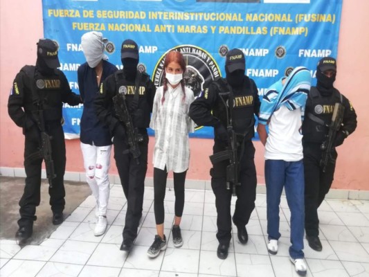 'La Soviética' y 'La Osa', dos presuntas criminales de la pandilla 18 y MS-13 que operaban en Tegucigalpa