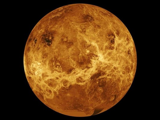 Dos naves pasarán cerca de Venus con horas de diferencia