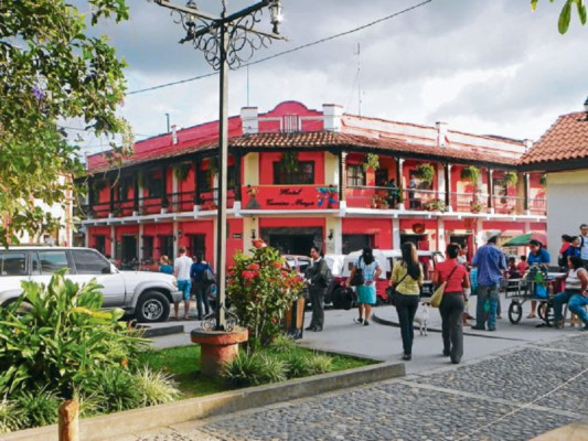 Santa Rosa de Copán y SPS, ciudades más caras de Honduras