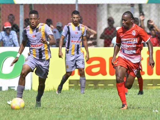 Real Sociedad empató 0-0 ante Real España en Tocoa