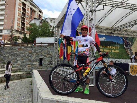 Hondureño Milton Ramos gana la Iron Bike 2016 en España