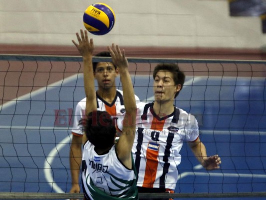 Macris ganó primer lugar en fútbol 11 y la Americana en básquet