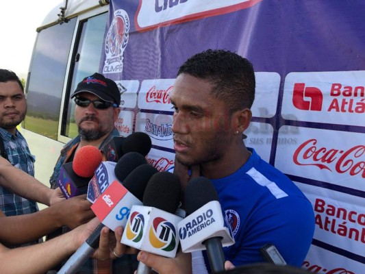 FOTOS: Así fue el regreso de Brayan Beckeles a los entrenamientos de Olimpia
