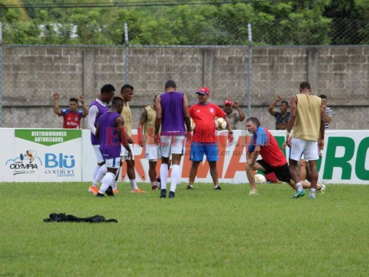 Olimpia vence a Real Sociedad y se acerca al liderato del Apertura