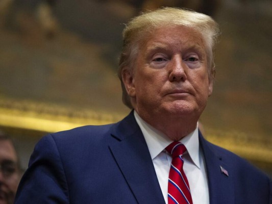 Trump insinúa que está dispuesto a declarar por escrito&nbsp;