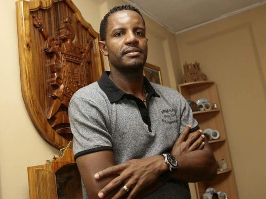 Luciano Emilio a Mateo Yibrín: 'Yo no estaba en la calle, ni tampoco aguantando hambre'