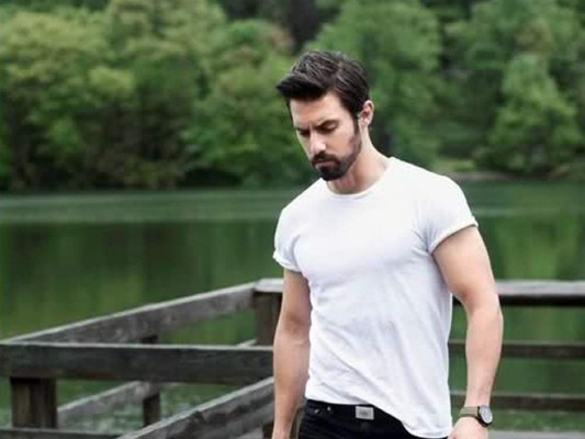 Las mejores fotos de Milo Ventimiglia, el Hombre del Año del Hasty Pudding