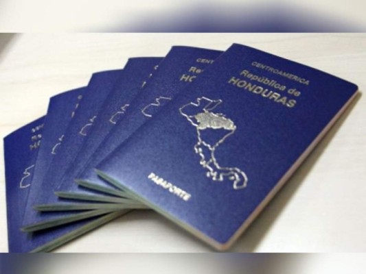 Hondureños en EEUU denuncian a consulados por no emitir pasaportes, temen por el TPS