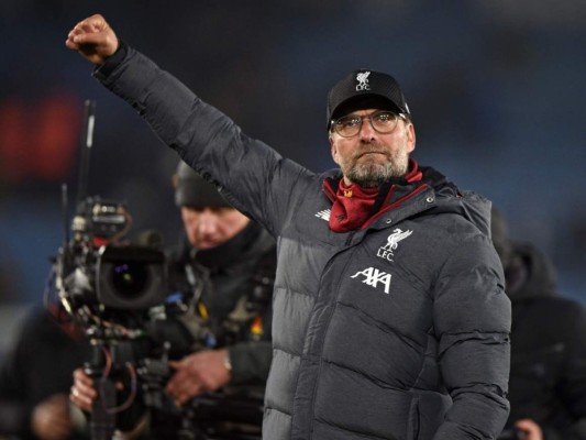 Liverpool lucirá el escudo de campeón mundial ante Wolverhampton
