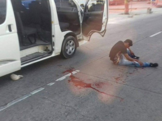 Supuestos asaltantes resultan heridos en intento de atraco a bus 'brujito' en la capital