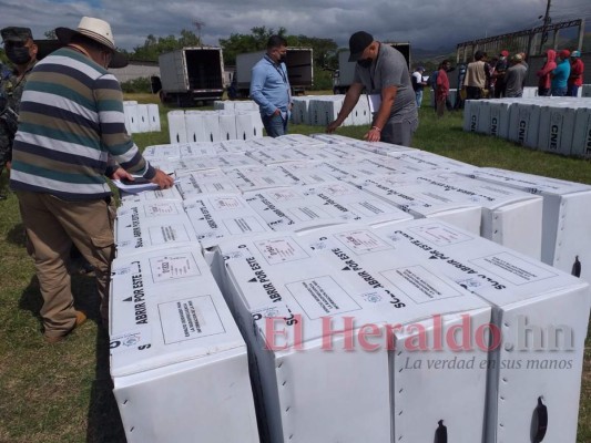 A tres días de comicios generales, así avanza distribución de maletas electorales al interior del país (FOTOS)