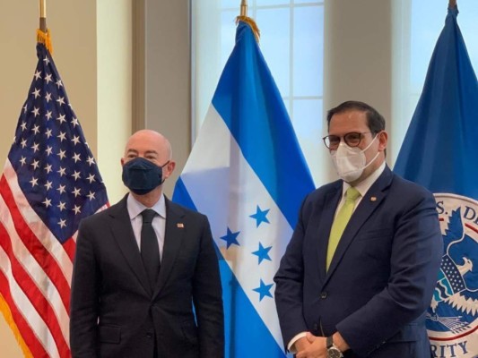 Honduras habla con secretario de Seguridad de EEUU sobre TPS, covid y huracanes
