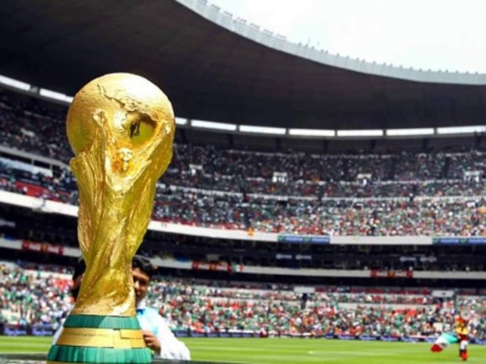 Varias ciudades de EEUU, Canadá y México presentan candidatura para Mundial-2026