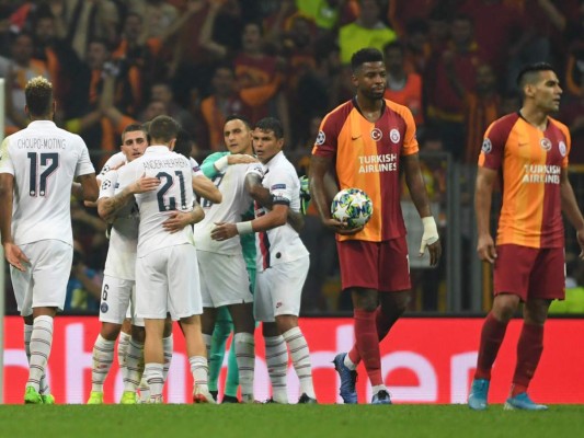 Icardi da la victoria al París SG y apaga la caldera de Estambul&nbsp;&nbsp;