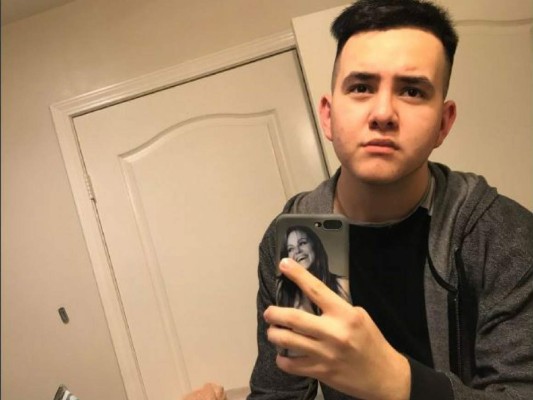 Hijo de Jenni Rivera dedica tierno mensaje a su novio