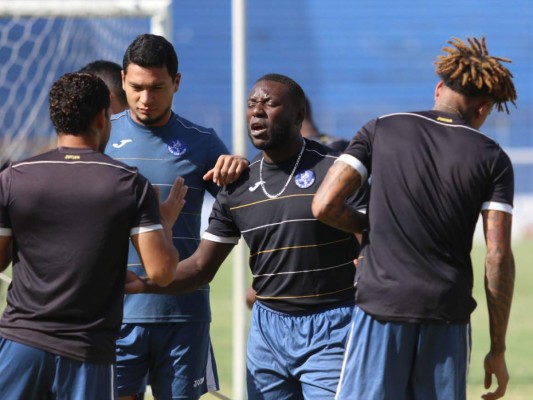 Diego Vazquez: Llevo cinco torneos en la silla eléctrica