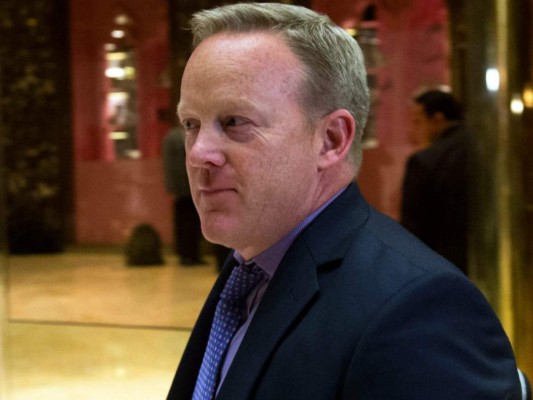 Trump escoge a Sean Spicer como secretario de prensa de la Casa Blanca
