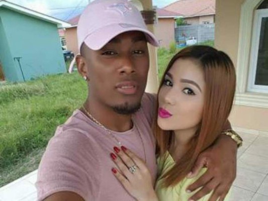 Ellas son las hermosas novias y esposas de los jugadores del Olimpia   