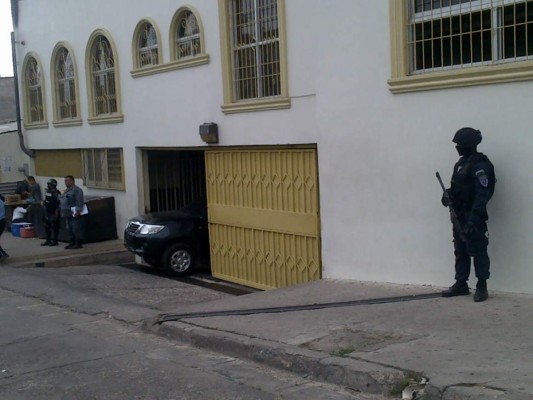 Al Primer Batallón, agentes de PMOP que llevaban a comerciante de Belén