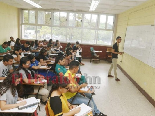 Universitarios retornarán a las aulas de clases, anuncia Sinager