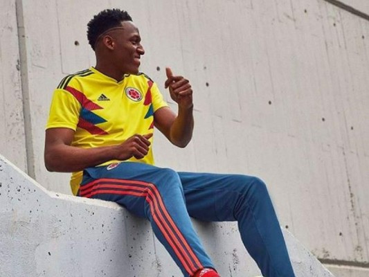 Niña colombiana con cáncer sueña conocer a Yerry Mina