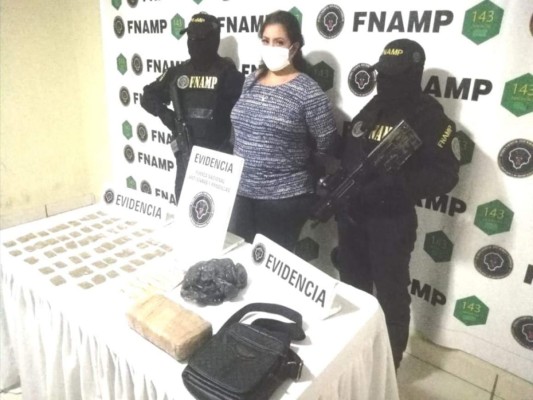 'La Soviética' y 'La Osa', dos presuntas criminales de la pandilla 18 y MS-13 que operaban en Tegucigalpa
