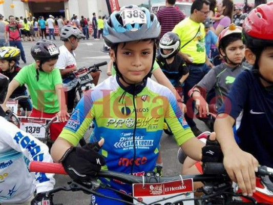 La pista de la Quinta Vuelta Infantil fue de los más chiquitos