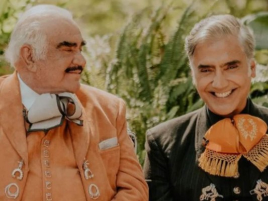 La emotiva visita de Alejandro Fernández al rancho 'Los 3 Potrillos” tras muerte de Vicente