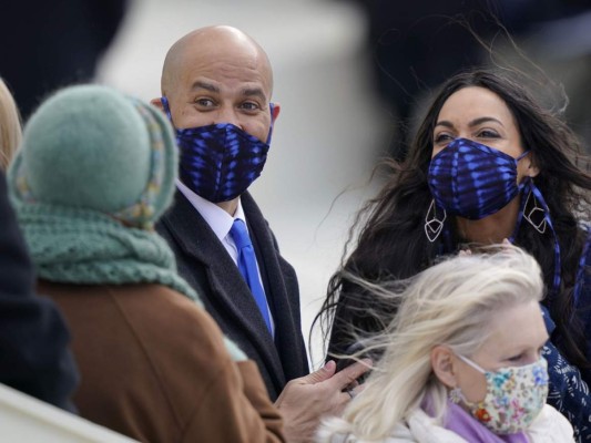 Expresidentes, actores y cantantes, los famosos en la investidura de Biden