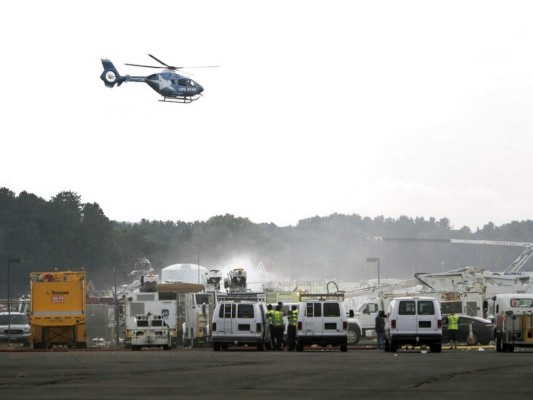 Muertos y heridos tras accidente de avión de la Segunda Guerra en EEUU