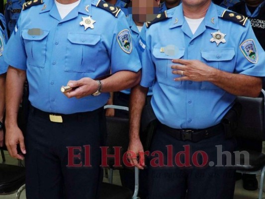 Policía depurado no integra la comisión de traspaso presidencial