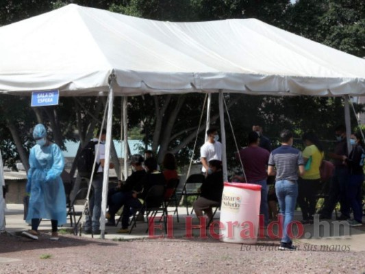 Salud prevé superar proyección de 56 mil casos de covid-19 en abril