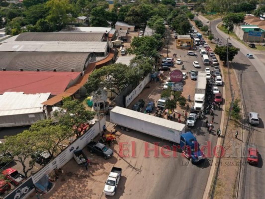 En caravana y fuertemente custodiadas, traslado de maletas electorales ya llega al 90% (FOTOS)