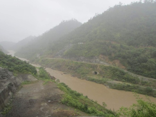 Dueños de tierras de Patuca exigen al gobierno concluir indemnizaciones