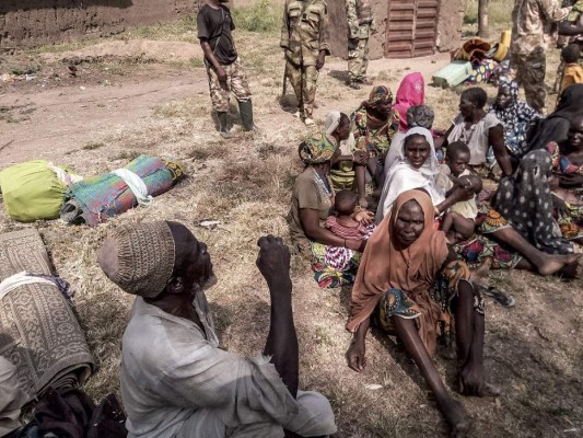 Ejército nigeriano rescata a más de 300 mujeres y niños en poder de Boko Haram&nbsp;&nbsp;