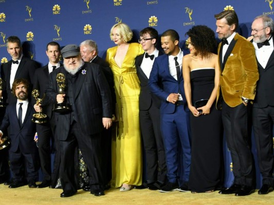 El Emmy se sienta en el trono de hierro&nbsp;