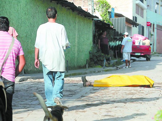 Hallan hombre estrangulado en la colonia Torocagua