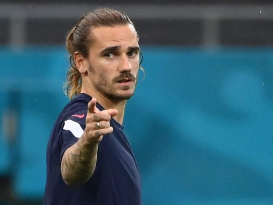 Fichajes: Se complica el futuro de Messi en el Barcelona y Sergio Ramos a punto de llegar al PSG