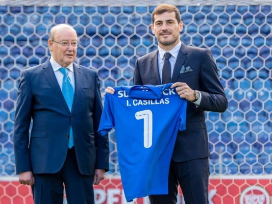 Casillas renueva con el FCPorto por un año más&nbsp;