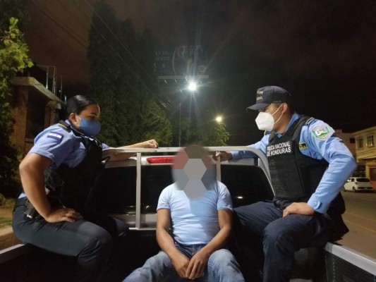 Capturan a policía penitenciario por la muerte de su primo