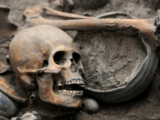 Descubren en México un entierro múltiple de hace 2.400 años